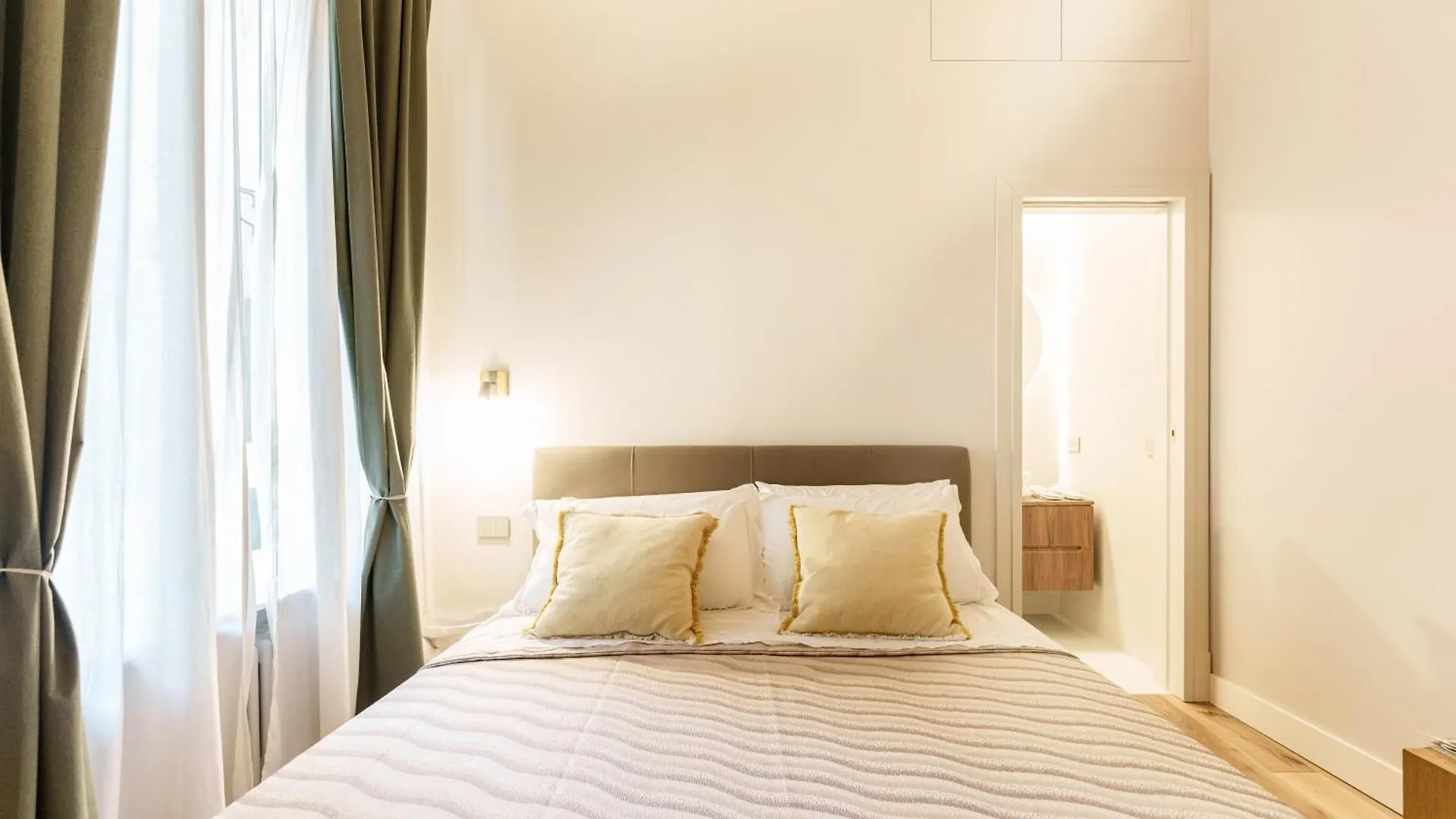 Alfonsina Guest Room Napoli Italia